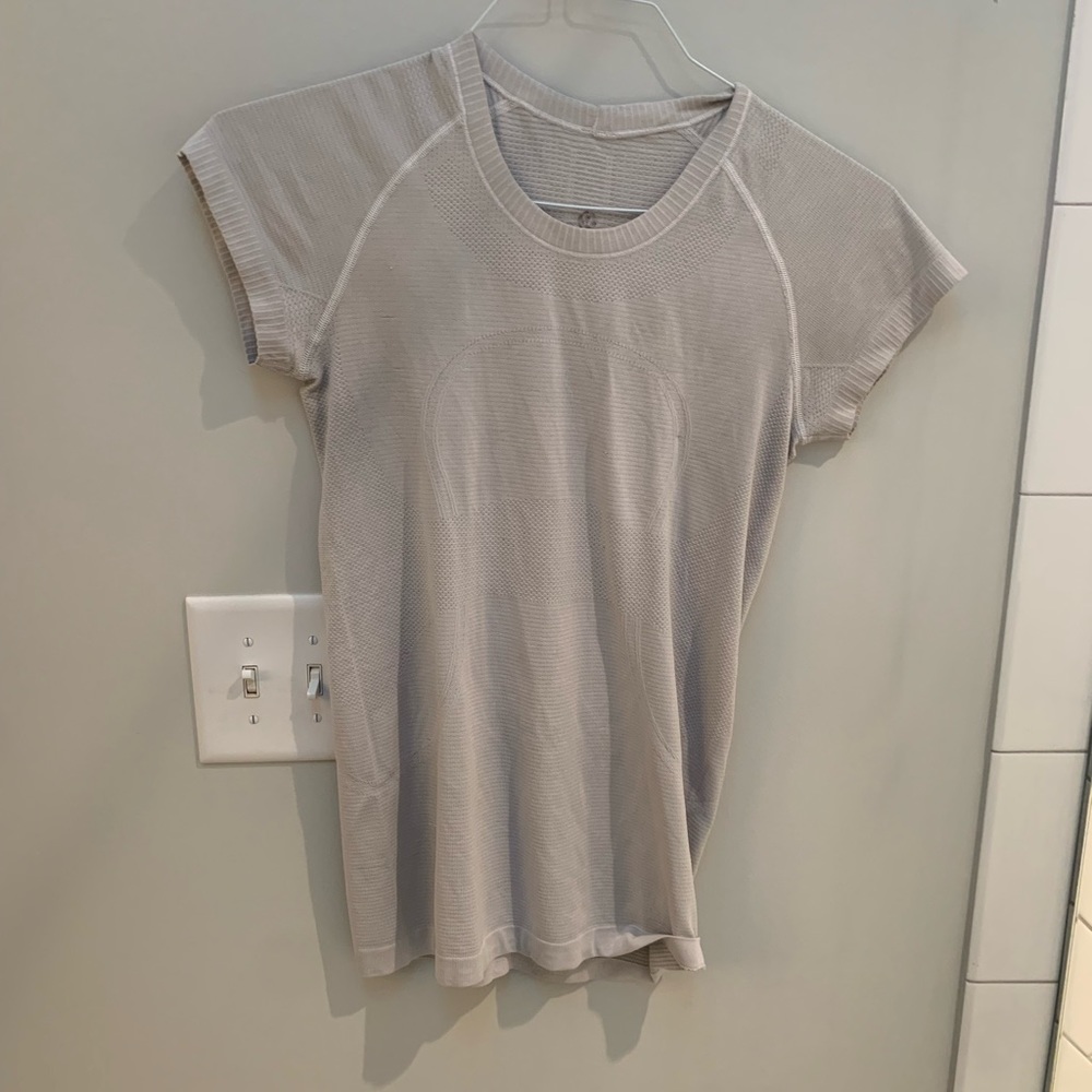 Lululemon swiftly tech short sleeve shirt